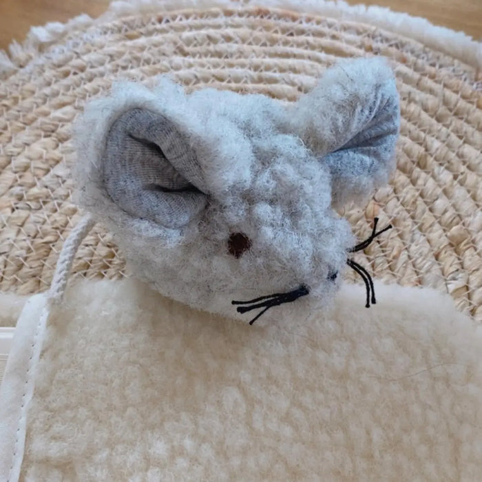 Petite souris en laine vierge Sassoupi