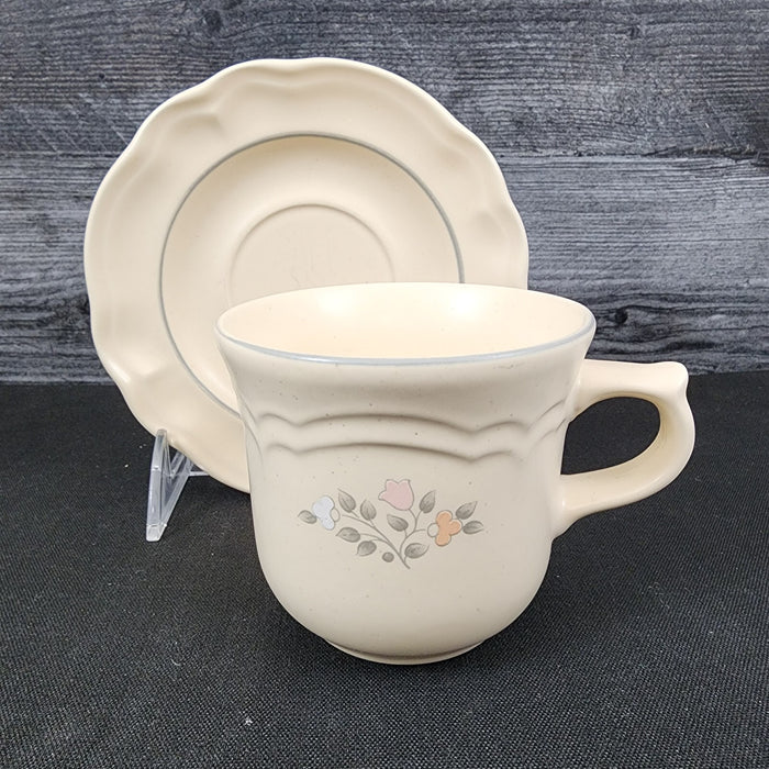 Pfaltzgraff Remembrance 4 Tea Cup Saucer Pink Peach White Flowers Stoneware Mug