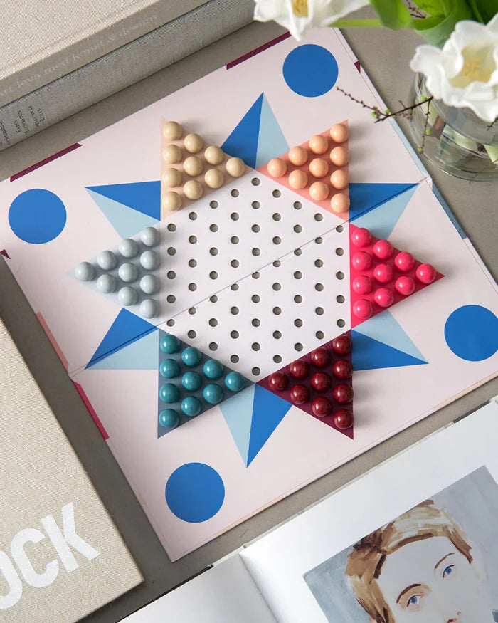 PLAY-CHINESE CHECKERS