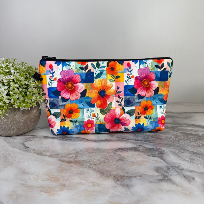 Pouch - Checkered Floral