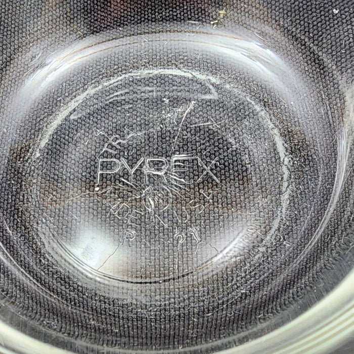 Pyrex Custard Cup Set of 2 Cups 3 Ring Scalloped Edge 463 6 Oz Clear USA