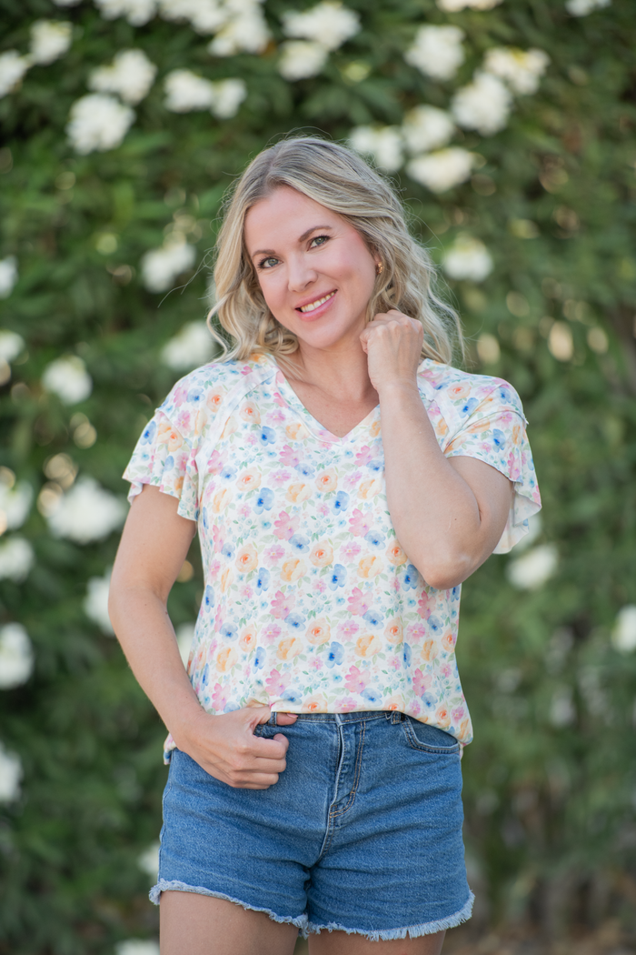 Raelynn V-Neck Top - Petal Gardens