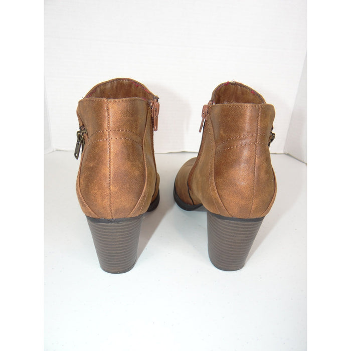 Rampage Womens Brown Faux Leather Block Heel Ankle Booties Almond Toe Zip 40552