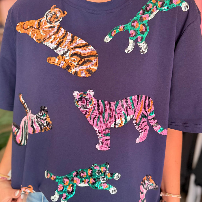 Roar Tee