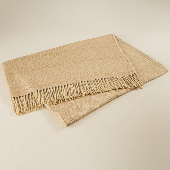 Sandy Passion Throw