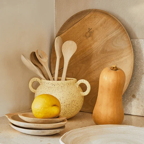 SERVING TRAY