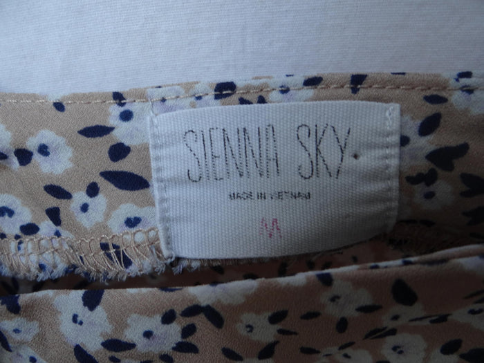 Sienna Sky Floral Peplum Top   Stylish & Comfortable4