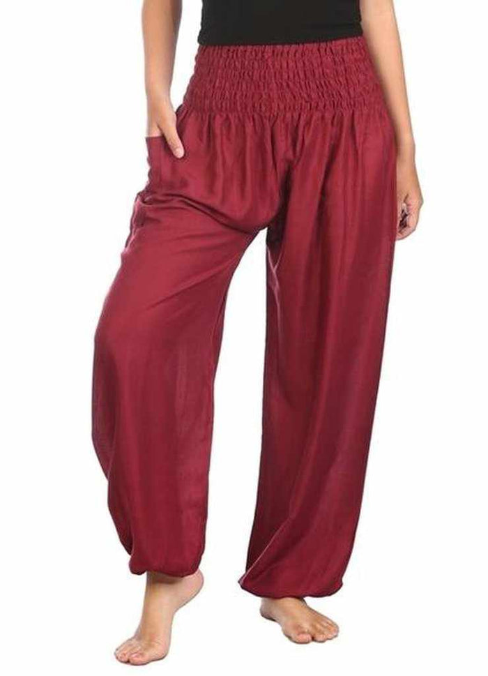 Medium / Burgundy