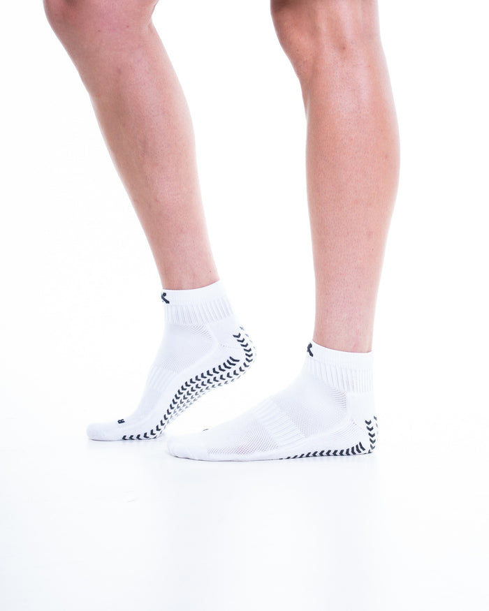SOXPro Low Cut indossata - vista laterale