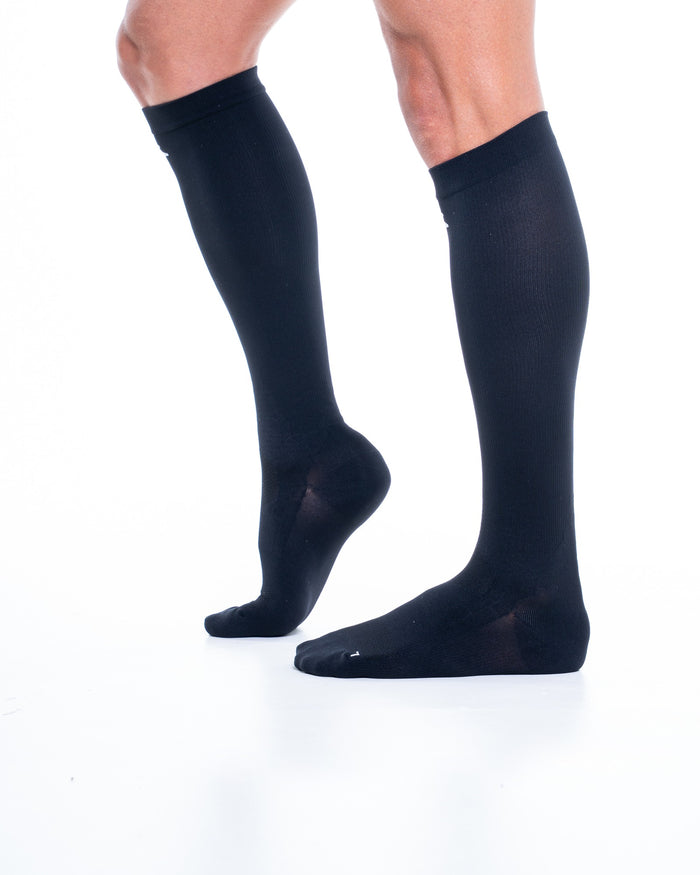 SOXPro Recovery nera indossata - vista laterale