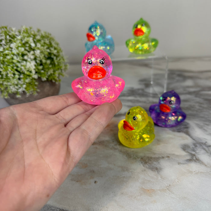Squishy Toy - Glitter Duck Mystery Color