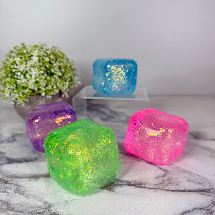 Squishy Toy - Quick Squeeze Glitter Cube