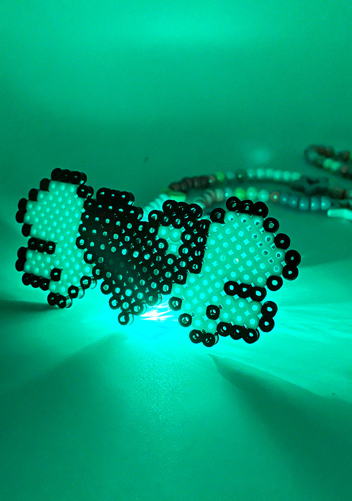 LASR Sweetheart Synthwave Light Up Pacifier Rave Kandi Necklace — product view
