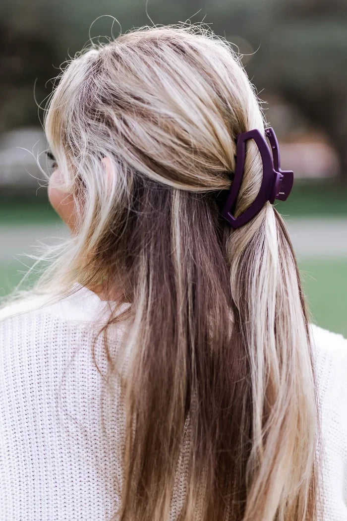 Medium / Burgundy Bliss