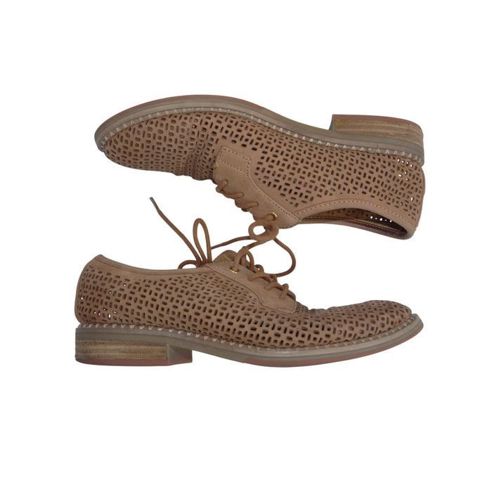 Tommy Hilfiger Raenay Tan Leather Perforated Oxford Lace Up Flats Shoes 6M0