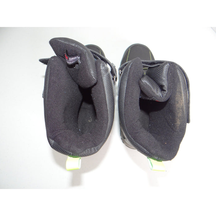 Totes Shaun Youth Black Neon Green 200g Thinsulate Water Resistant Snow Boots 55