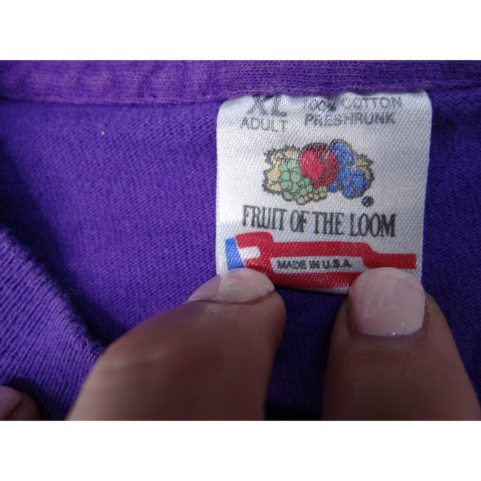 Vintage Stratosphere Las Vegas Graphic T Shirt Purple Fruit of the Loom XL1
