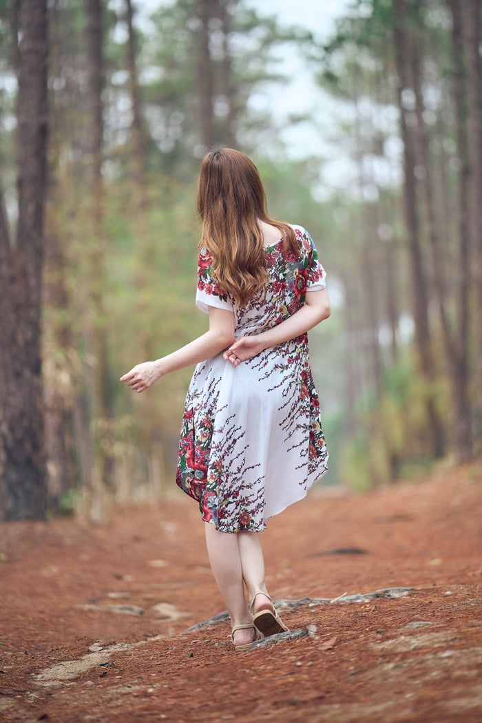 White Flower fabric Dress with Sleeves and Two Pockets - Lannaclothesdesign Shop