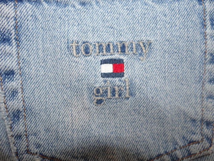 Y2K Tommy Hilfiger Women's Denim Shorts Light Wash5