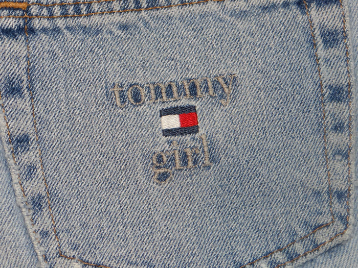 Y2K Tommy Hilfiger Women's Denim Shorts Light Wash6